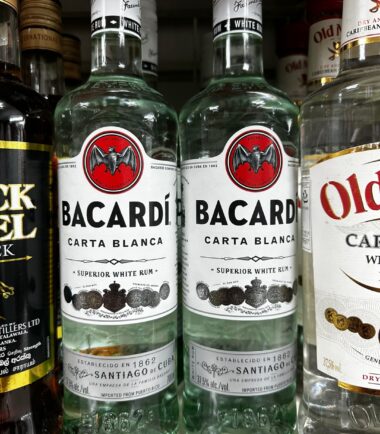Bacardi carta blanca